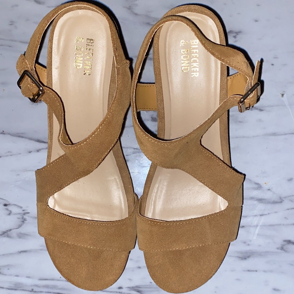 Shoes - Picture 5 of 5